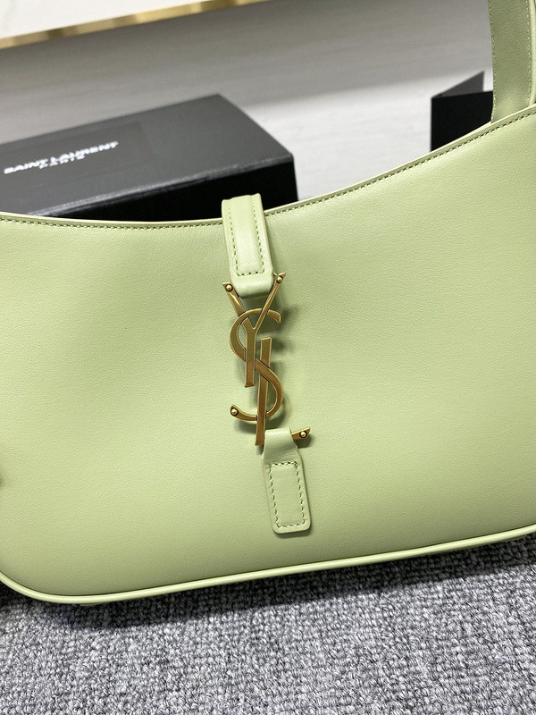 Y51 bag