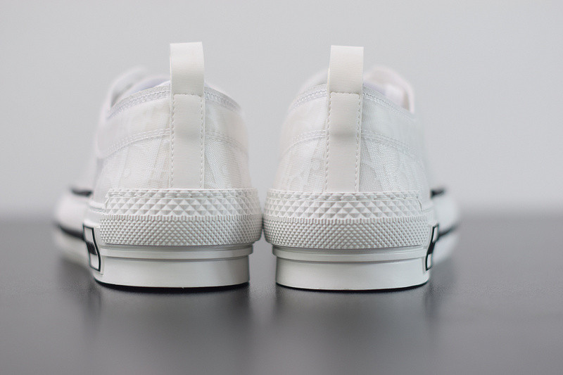 dio* b23 oblique low-top white sneaker