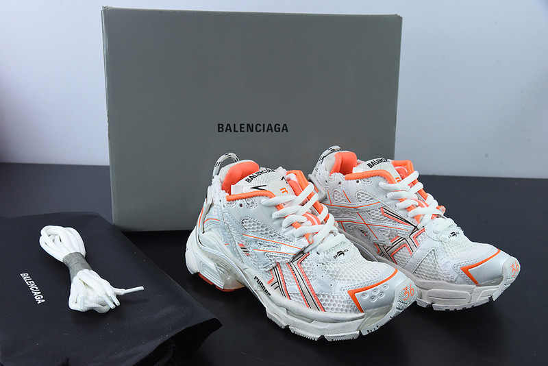 Ba*len*cia*ga runner sneaker