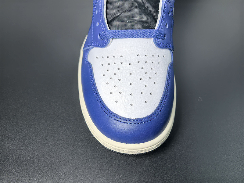 Air Jordan 1 High OG "White/Deep Royal Blue" DZ5485-100