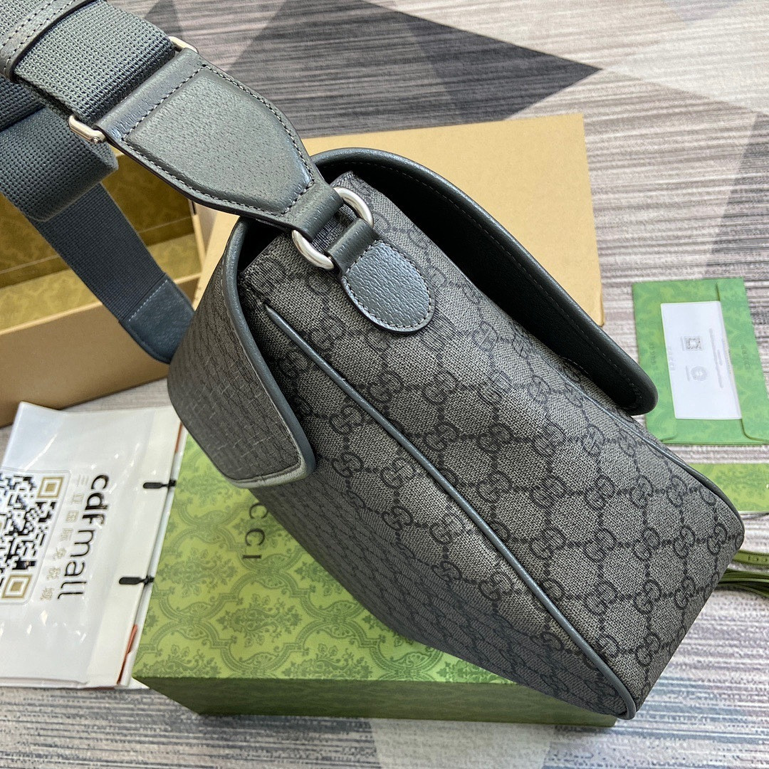 Gvc*1 BAG