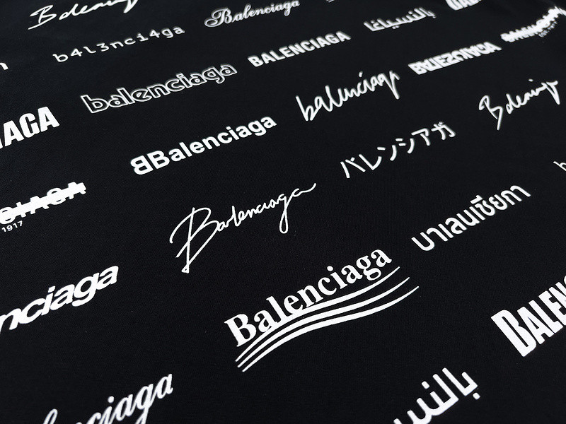 Ba*len*cia*ga clothes