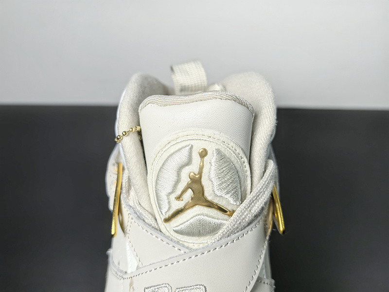 Air Jordan 8 Retro C&C 
