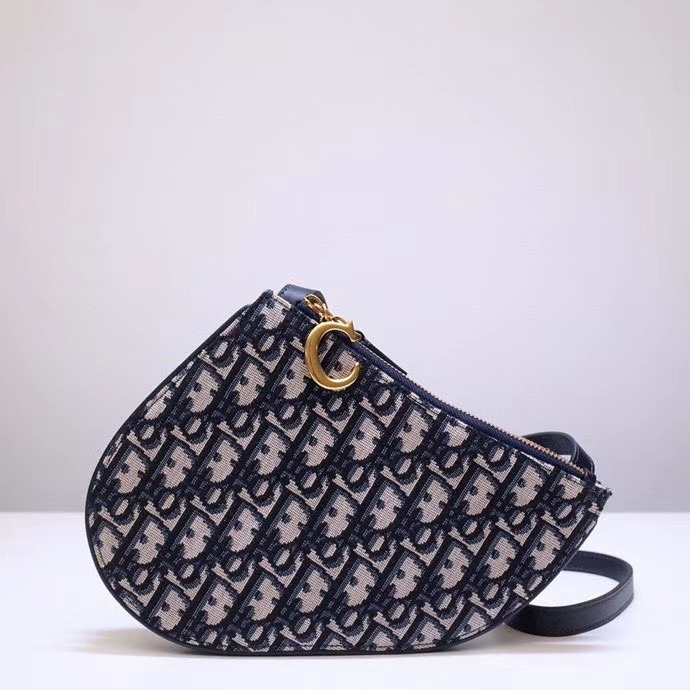 D10r bag