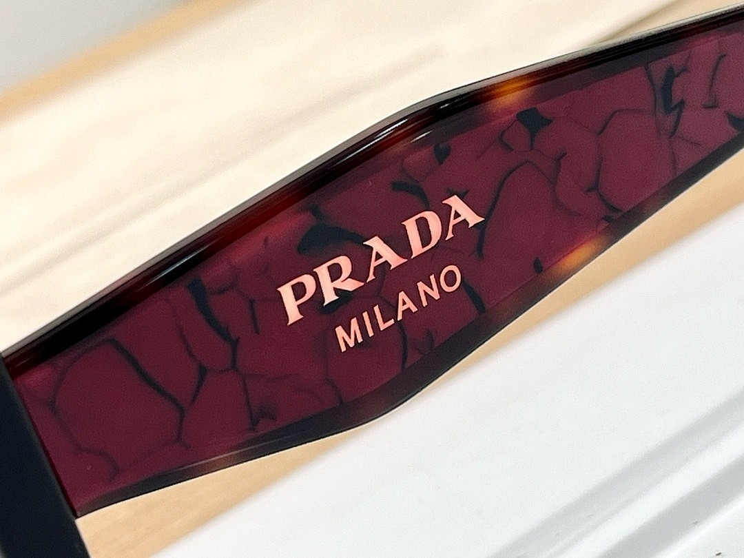 Pra*a Sunglasses