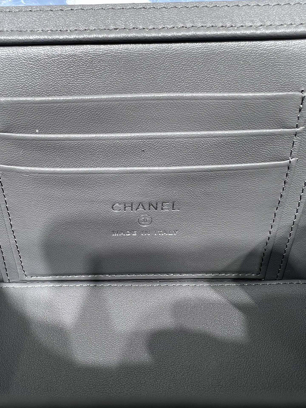 Ch**el purse