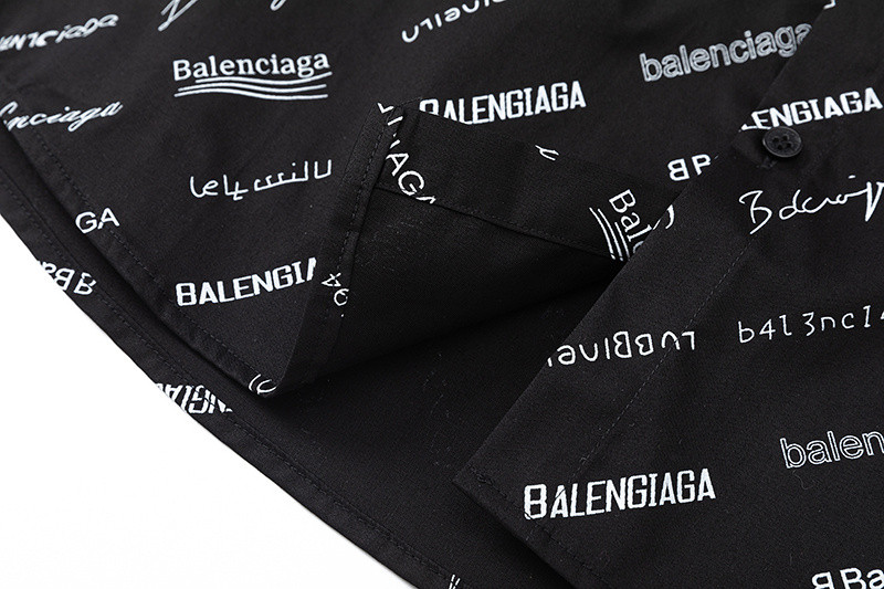 Ba*len*cia*ga clothes