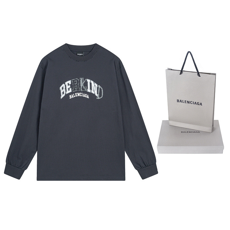 Ba*len*cia*ga clothes