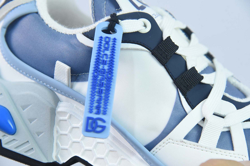 dg sneaker