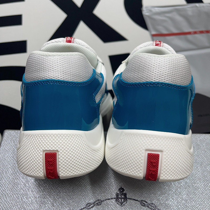 pr sneaker