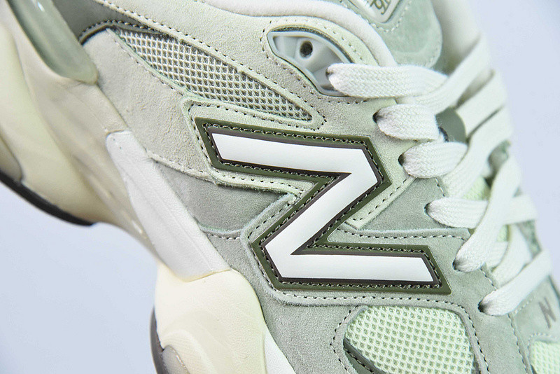 new balance sneaker
