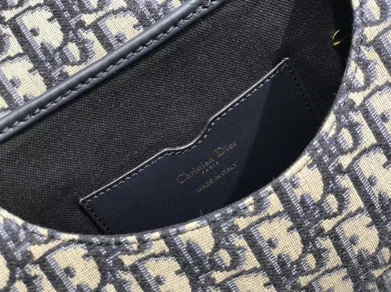 D10r bag