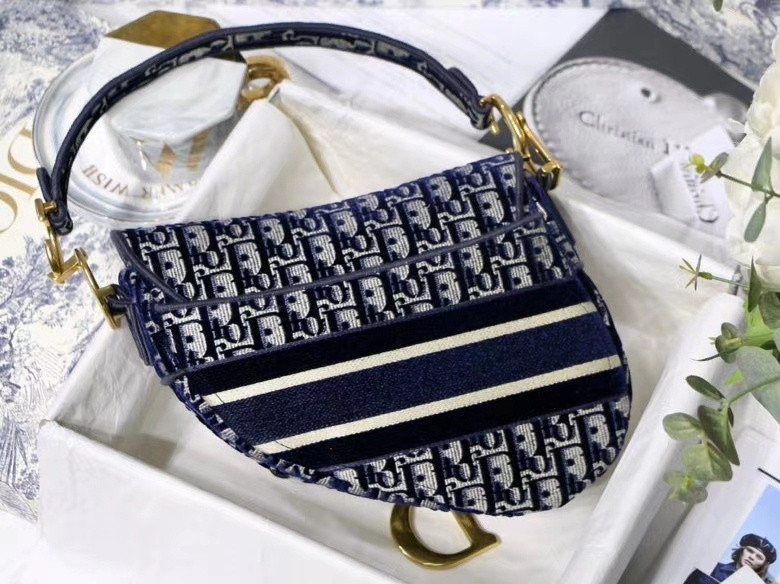 D10r bag