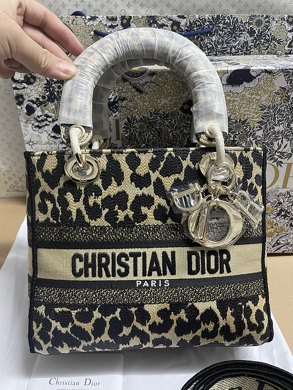 D10r bag