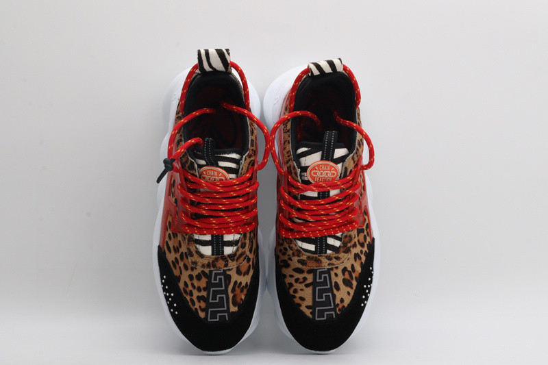 vs sneakers
