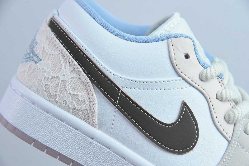 Air Jordan 1 Low WMNS "Coral Reef" IB8859-101