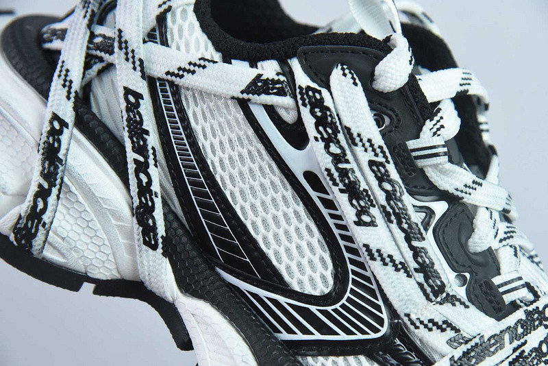 BC 3XL SNEAKER