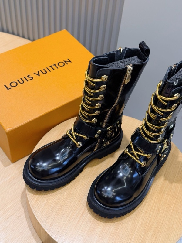 LVT BOOTS