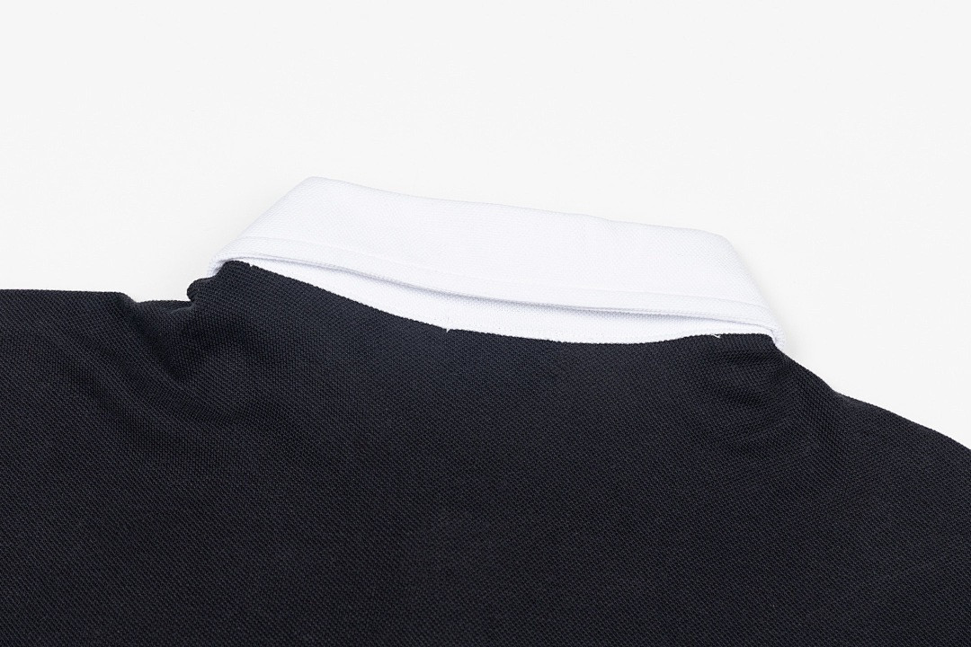 Bv*b*rry Clothes