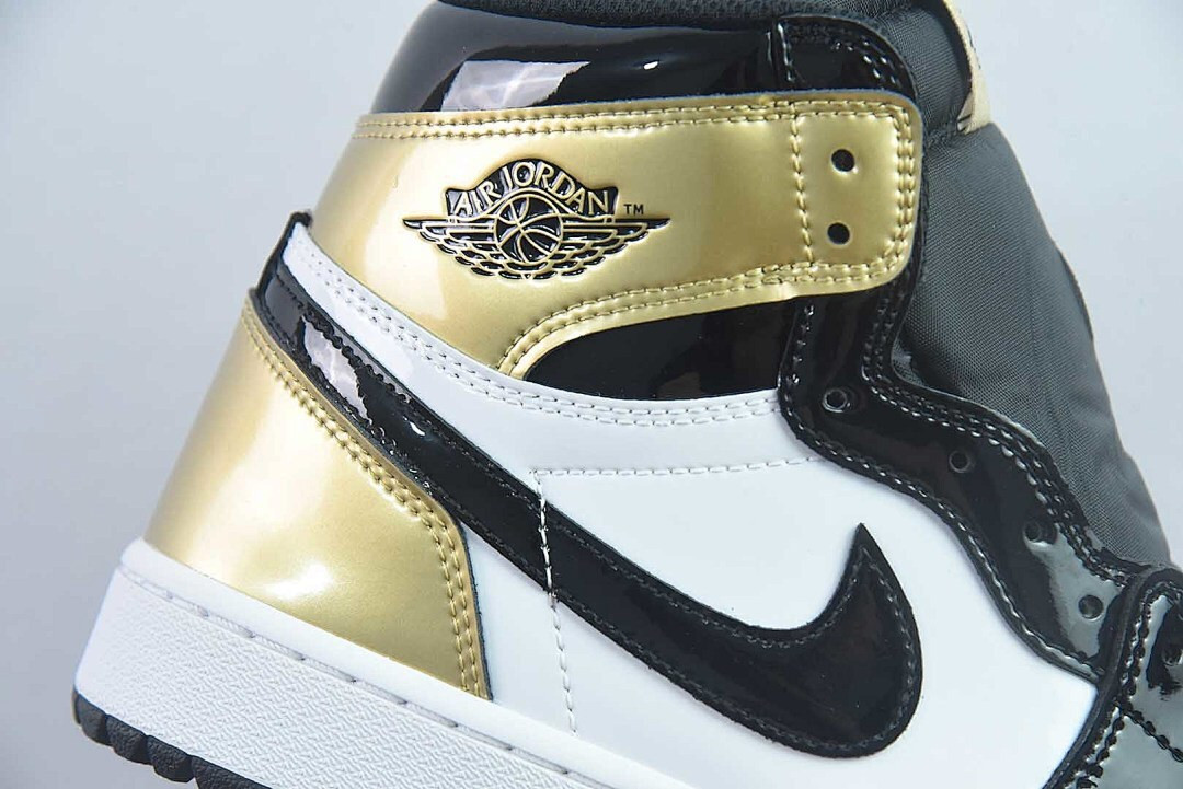 Air Jordan 1 High Golf 