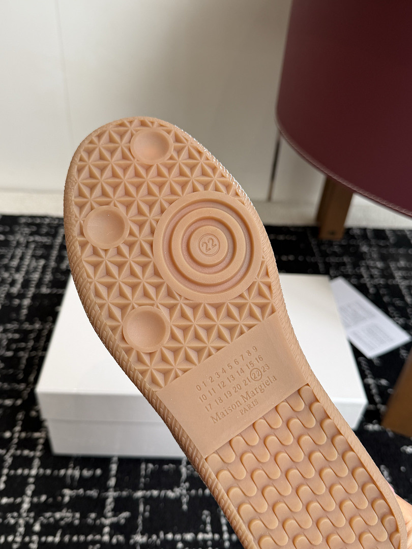Ma1s0n Marg*e1a SNEAKER