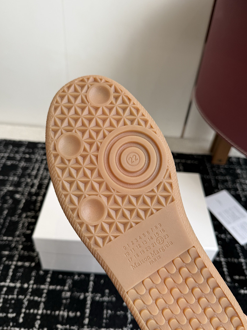 Ma1s0n Marg*e1a SNEAKER