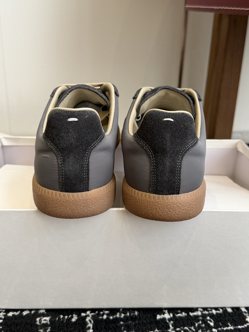 Ma1s0n Marg*e1a SNEAKER