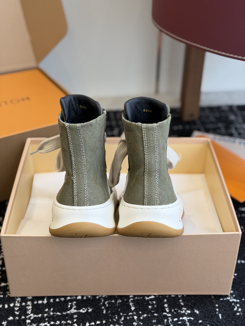 LVT SNEAKERS