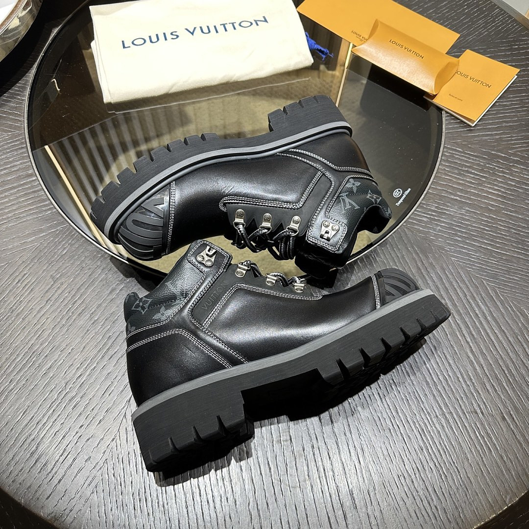 LVT BOOTS