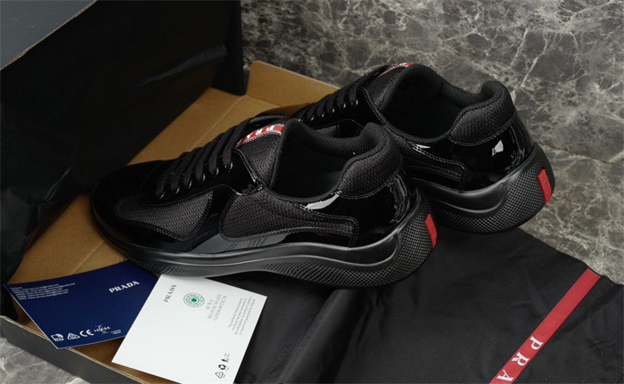 PR SNEAKER BALCK