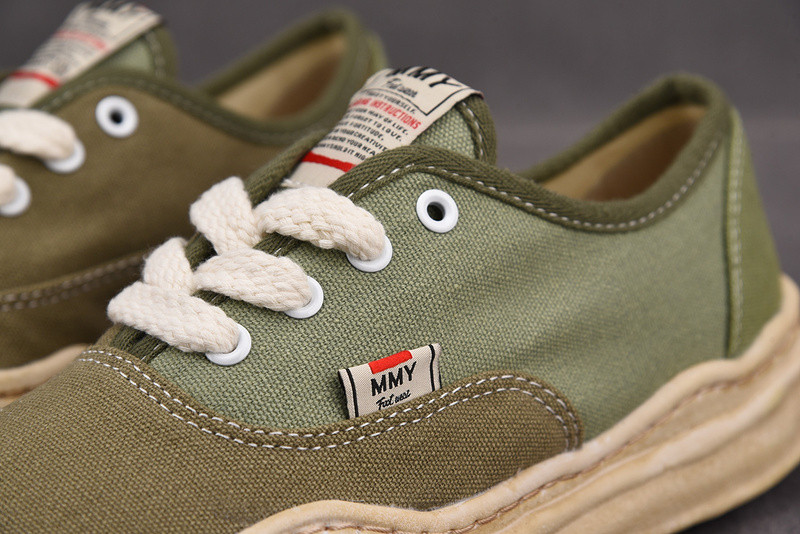 Ma*s*n mihara yasuhiro sneaker