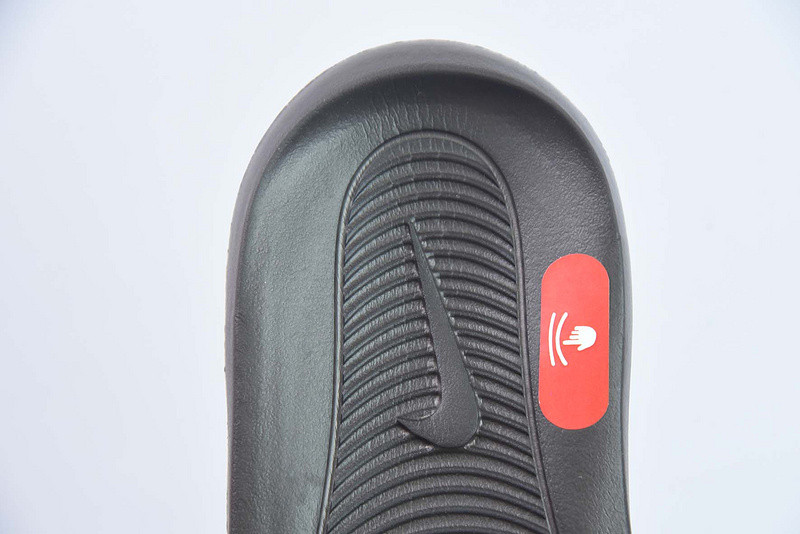 nike sandals