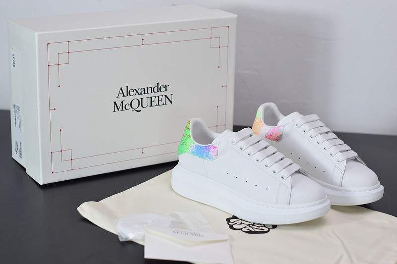 alexer mceen sneakers