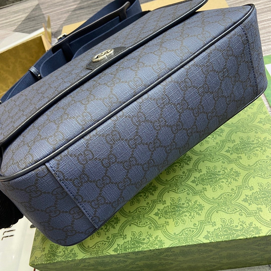 Gvc*1 BAG