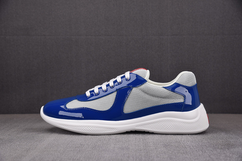 pr sneaker