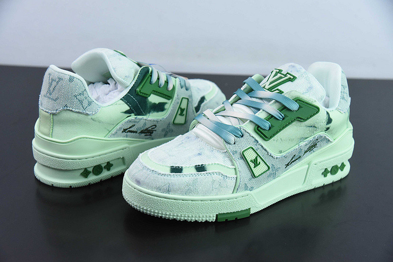 lvt sneakers