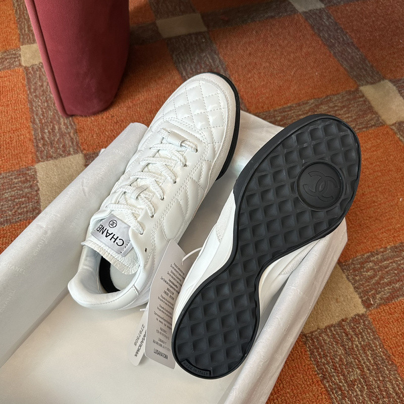 Ch*el sneaker
