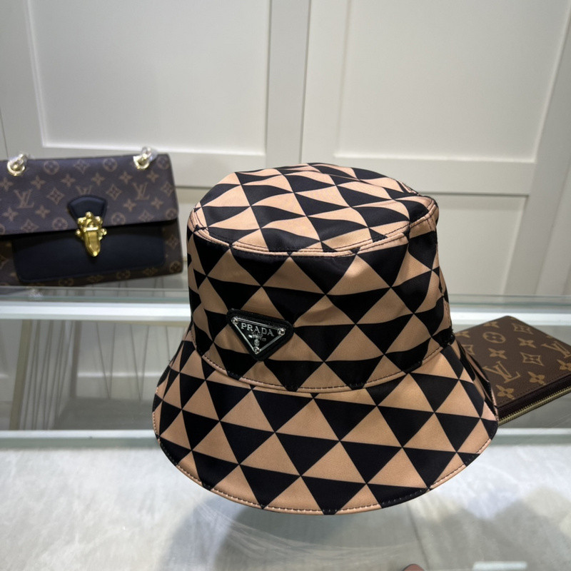 pra*a hat