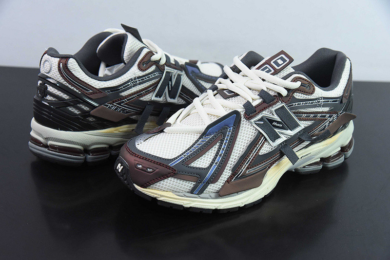new balance sneaker