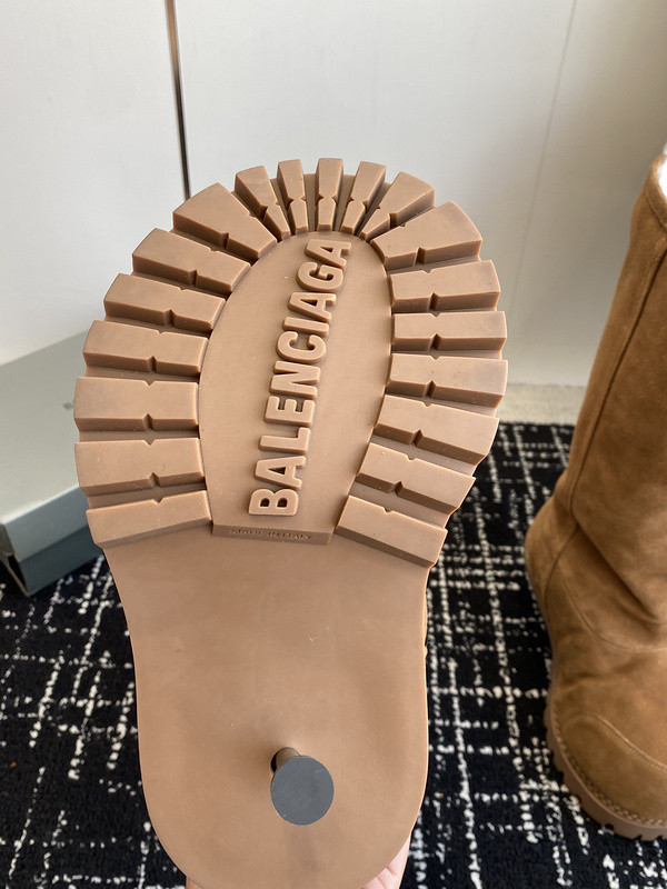 BC BOOTS