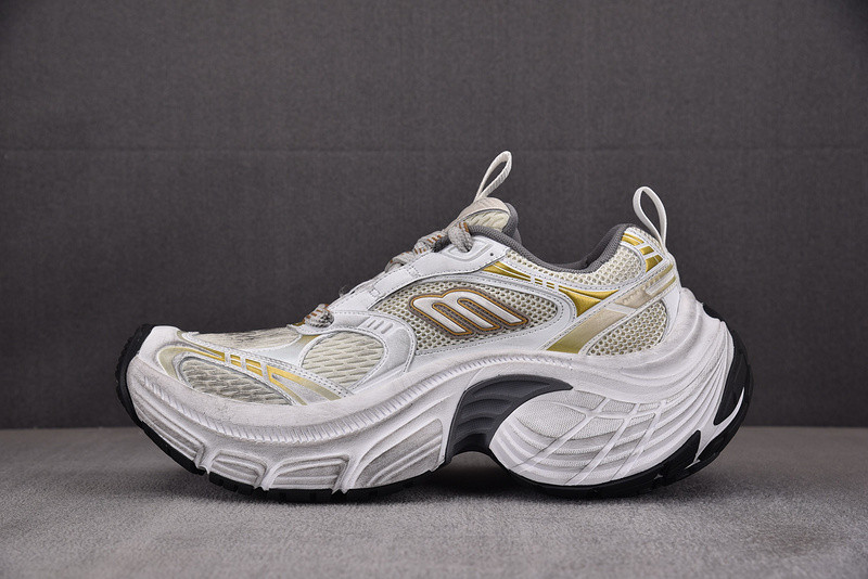 BC XL SNEAKERS