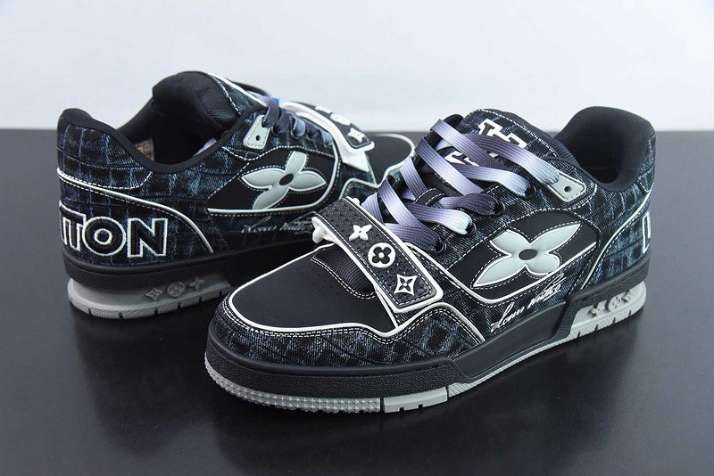 LVT SNEAKERS