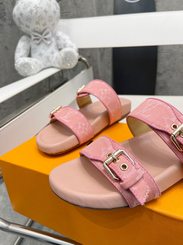 lvt sandals