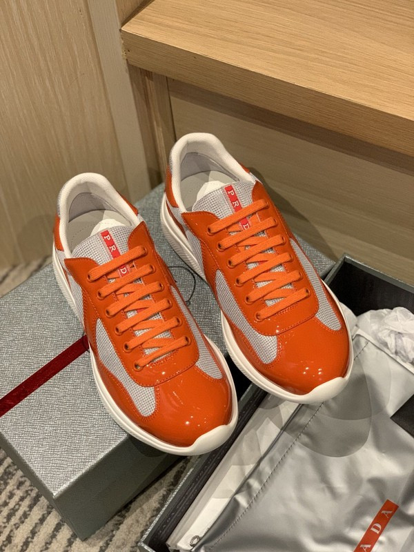 pr sneaker