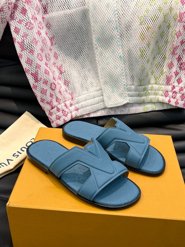 lvt sandals
