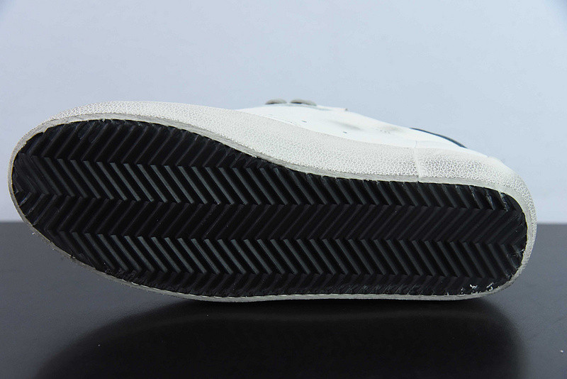 ggdb sneaker
