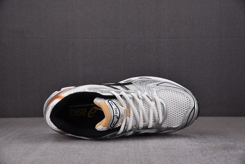 As*ic*s gel kayano 14 