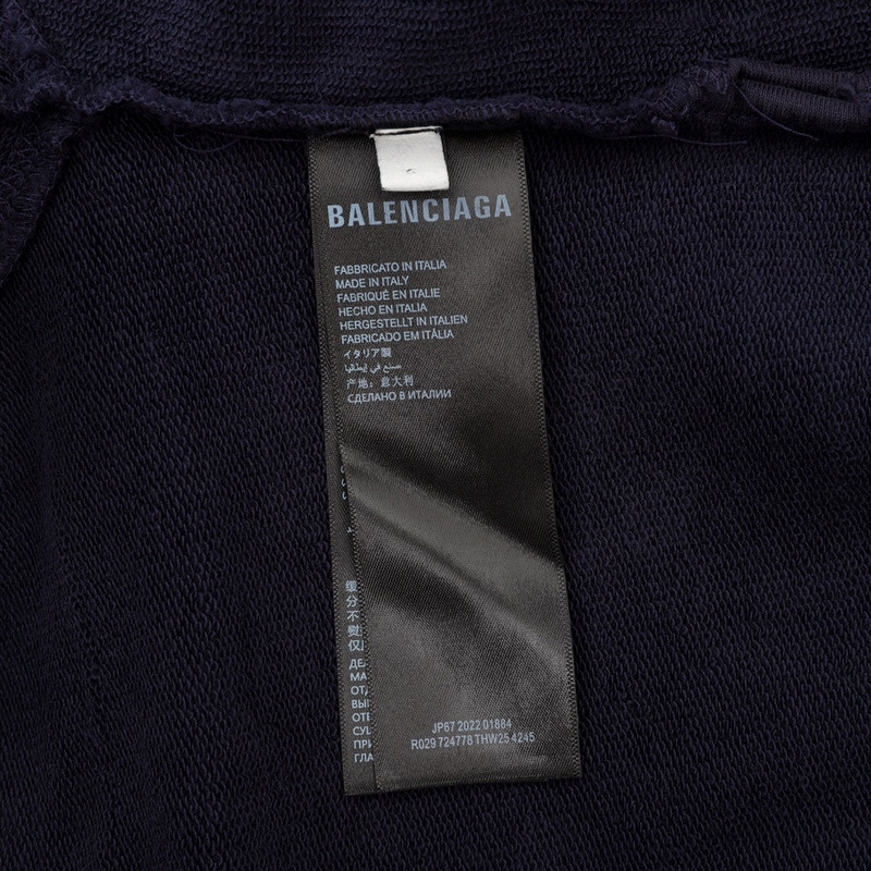 Ba*len*cia*ga clothes
