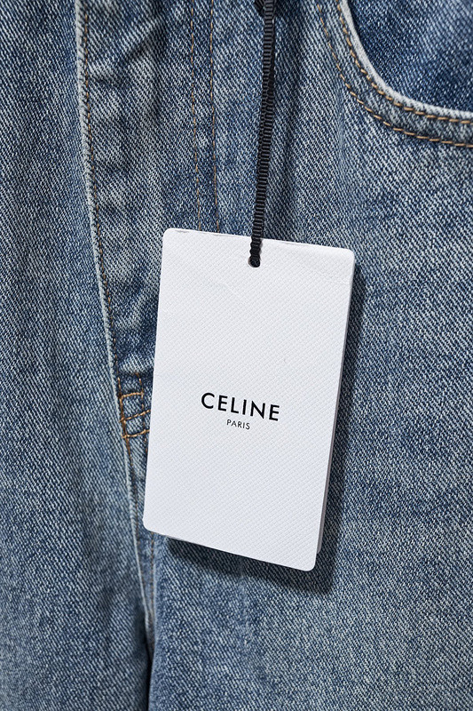 Ce**e clothes