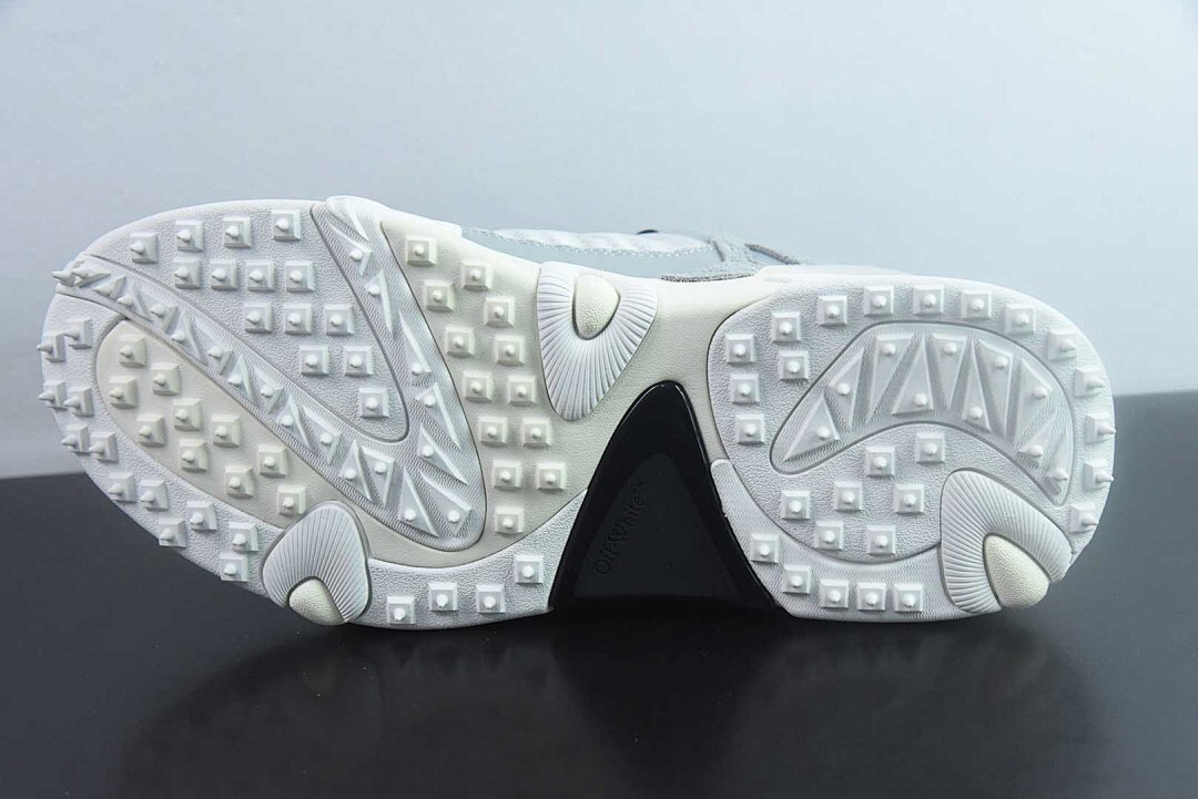 OF C/O ODSY-1000 SNEAKER